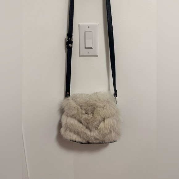 Handmade leather purse with recycled bunny fur! - Picture 2 of 2